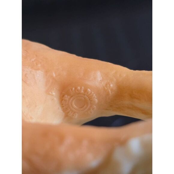 Breyer Traditional Misty of Chincoteague Palemino Pinto Pony #A98 - Picture 6 of 13